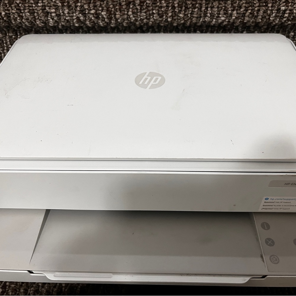HP White Multifunction Printer